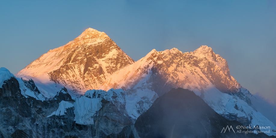 30 Dusk falls on the roof of the world