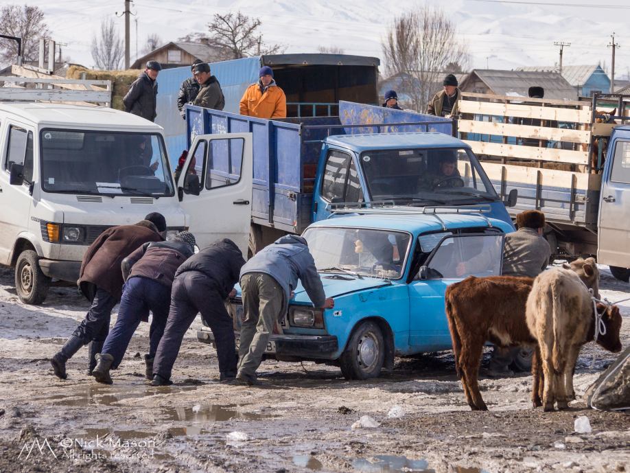 04 Karakol cattle market