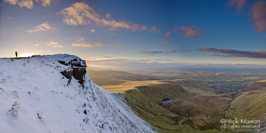25 Early November snow on the summit of Corn Du