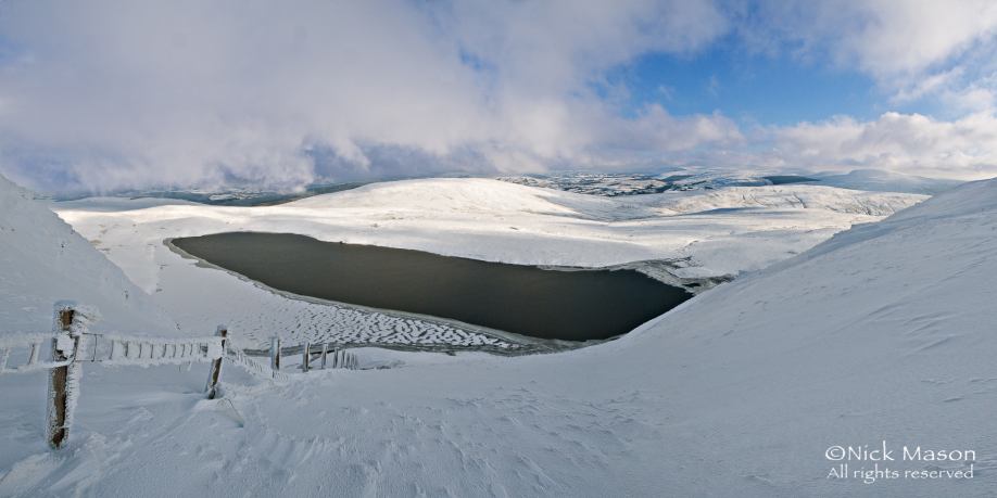 41 Llyn y Fan Fawr from Bwlch Giedd