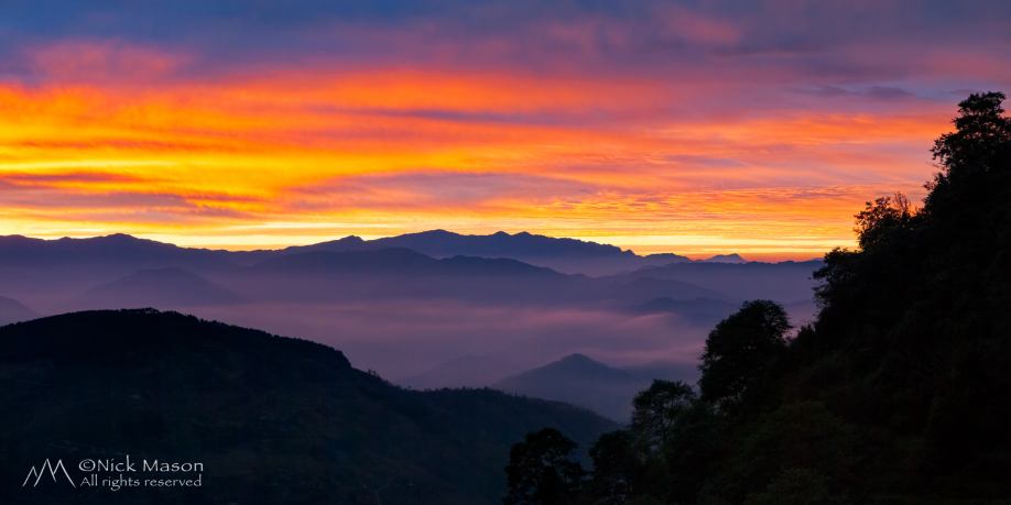 01 Dawn from the village of Syaule