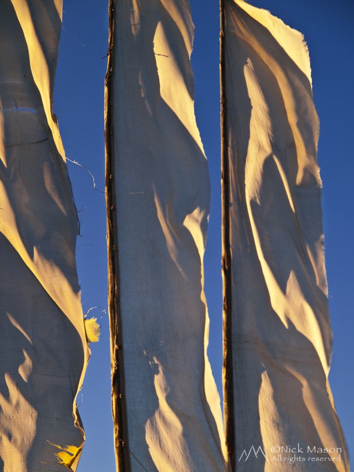 11 Buddhist prayer flags